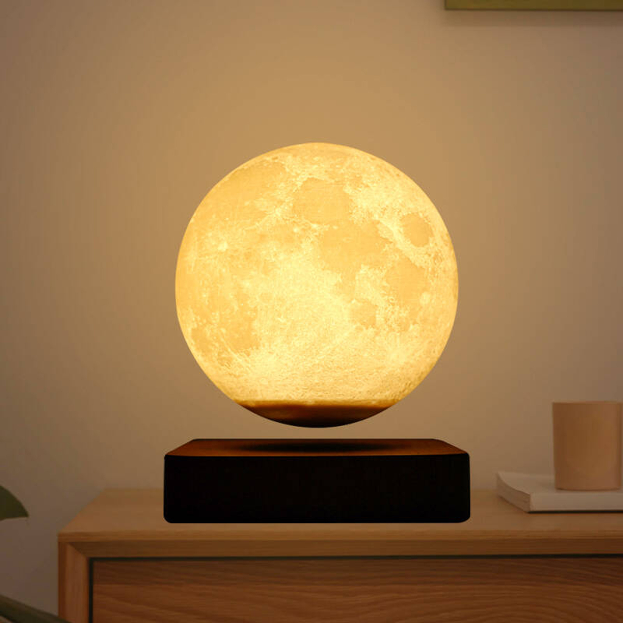 Minimalism Magnetic Levitation - Lighting Decor のレビューと価格