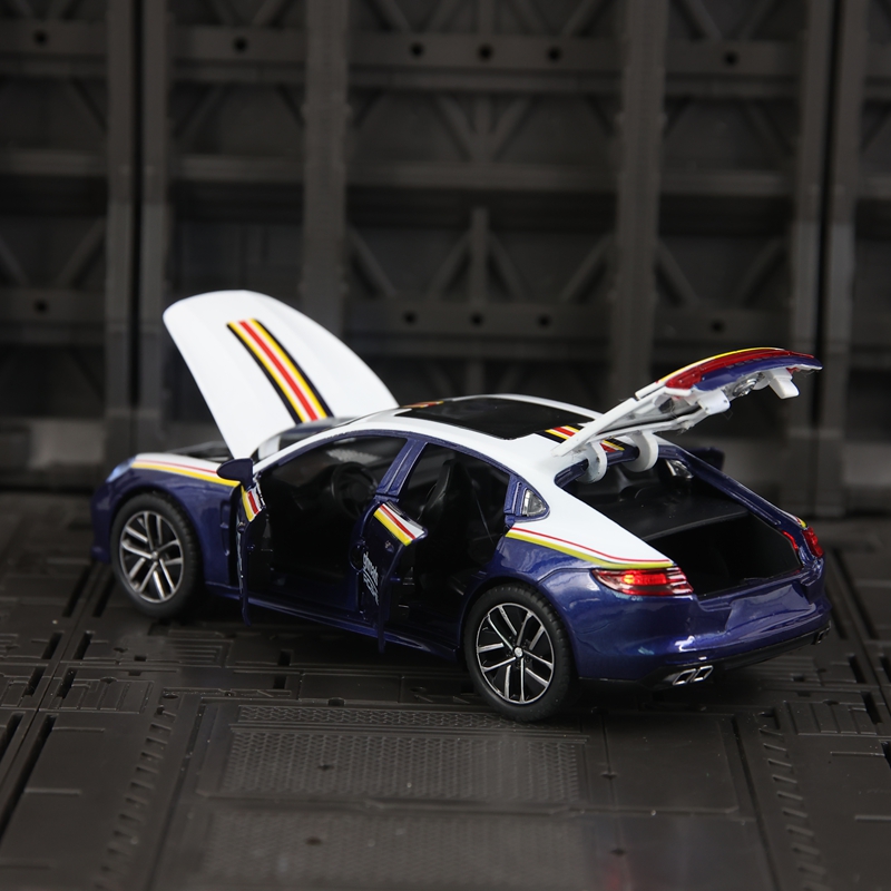 1:32 Simulation Porsche Paname - Decor Lighting Returns のレビューと価格