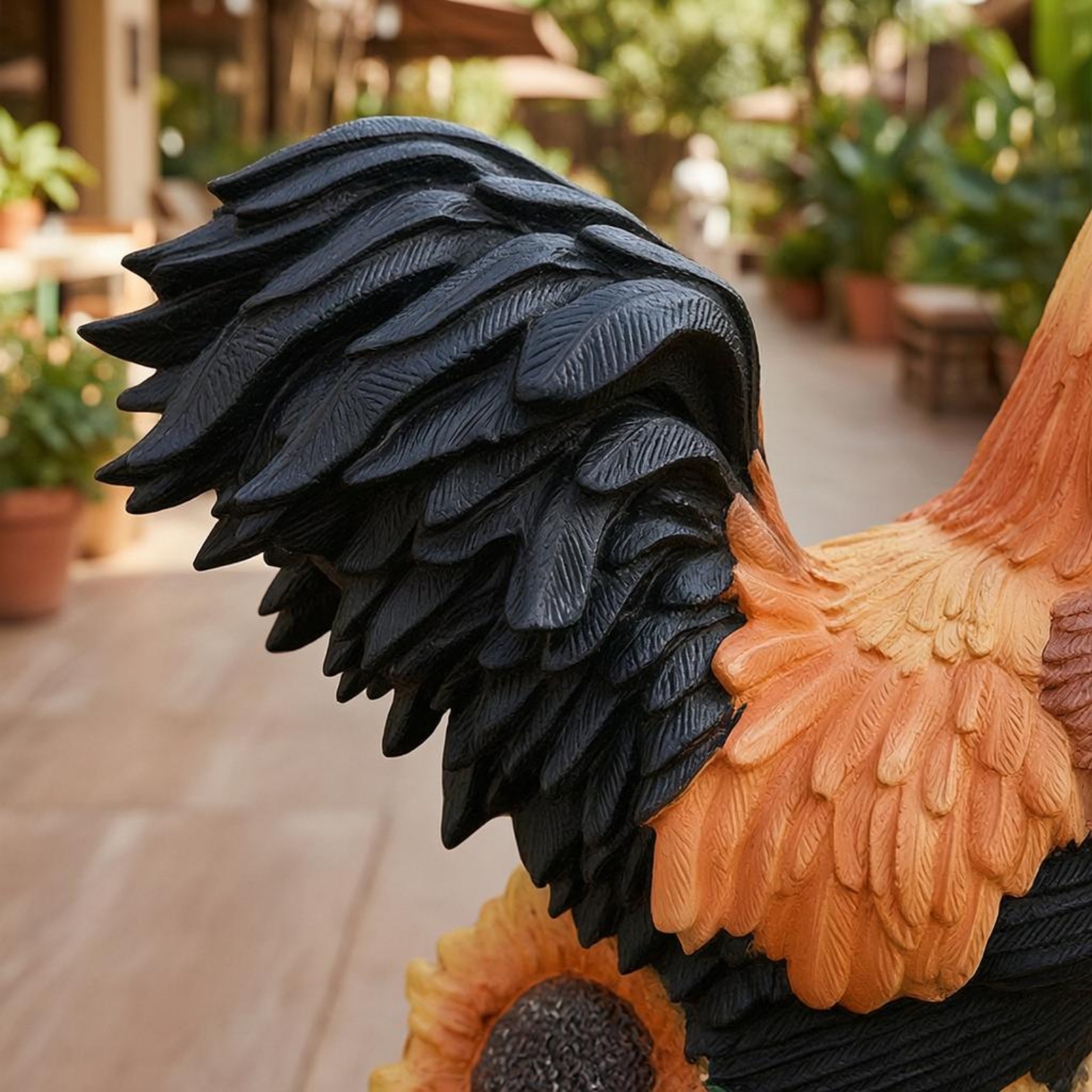 Solar Chicken Garden Sculpture - Outdoor Lighting Decor Ideas のレビューと価格